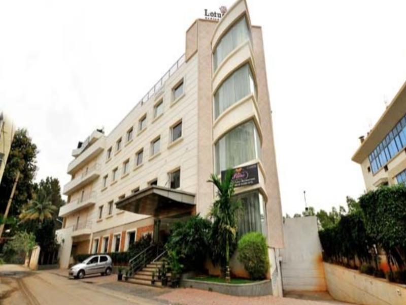 Lotus Park Hotel Bangalore Eksteriør billede