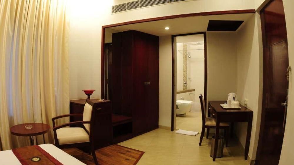 Lotus Park Hotel Bangalore Eksteriør billede