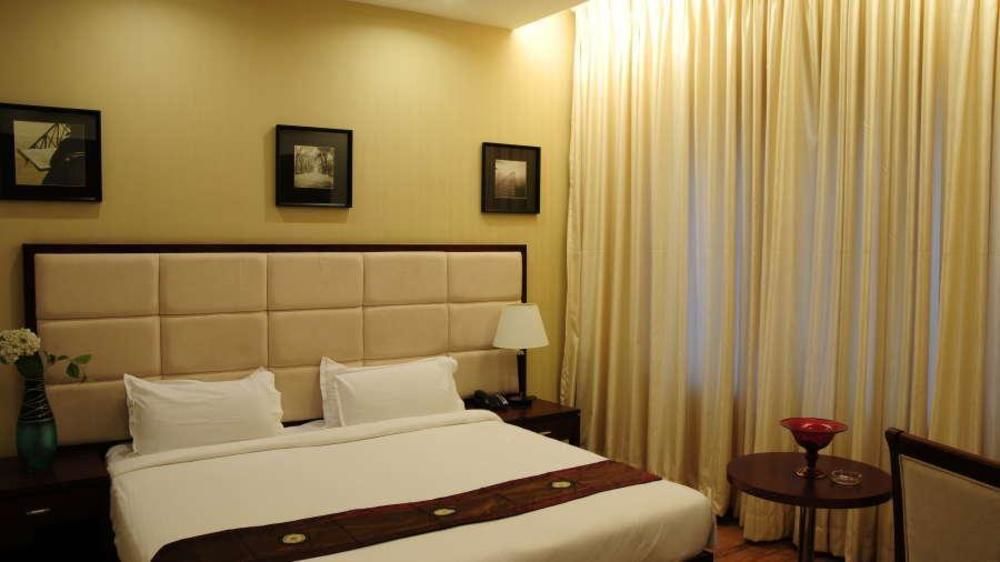 Lotus Park Hotel Bangalore Eksteriør billede